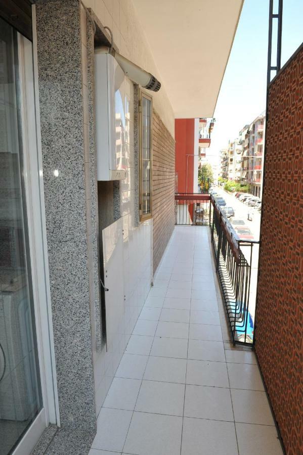 Casa Sarahouse Apartamento Taranto Exterior foto